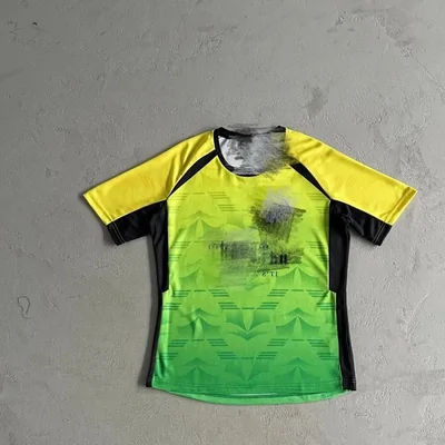 Camisetas deportivas